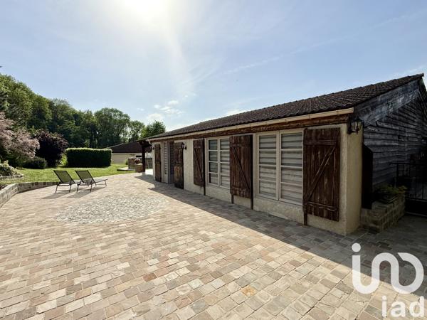 Maison à vendre 8 pièces 218 m² Pontpoint