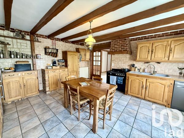 Maison à vendre 8 pièces 218 m² Pontpoint
