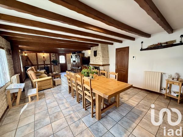 Maison à vendre 8 pièces 218 m² Pontpoint