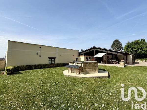Maison à vendre 8 pièces 218 m² Pontpoint