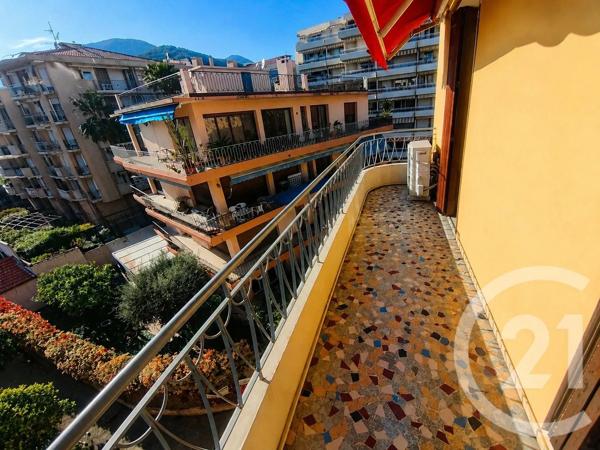 Appartement F3 à vendre  3 pièces - 46,95 m 2   ROQUEBRUNE CAP MARTIN  - 06