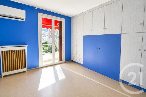 Appartement F3 à vendre  3 pièces - 46,95 m 2   ROQUEBRUNE CAP MARTIN  - 06