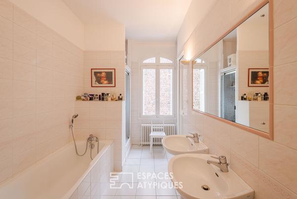 Élégance intemporelle aux portes du centre ville