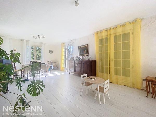 Maison avec vie de plain pied, 145m² , 5 chambres sur SCAER proche commodités