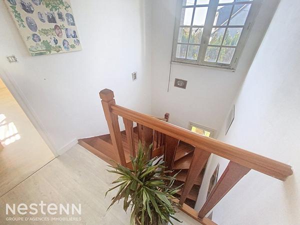 Maison avec vie de plain pied, 145m² , 5 chambres sur SCAER proche commodités