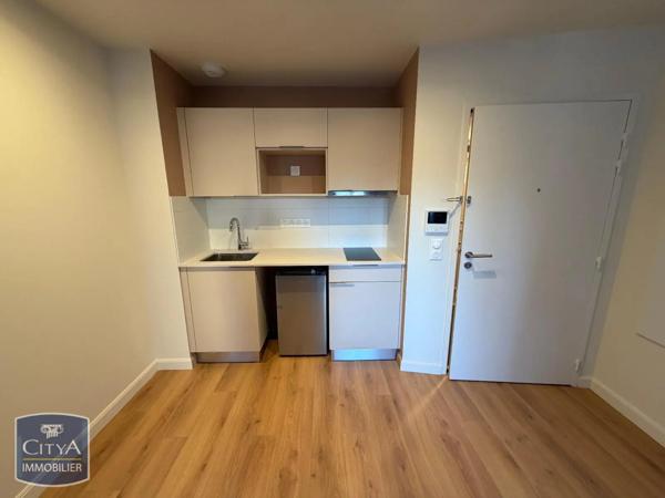 Appartement à louer 1 pièce 33.9m²