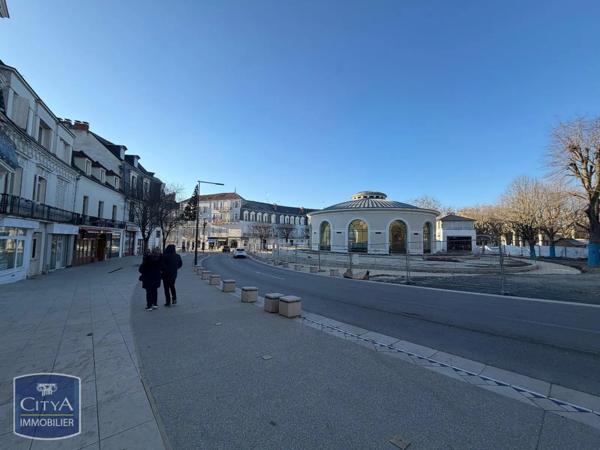 Appartement à louer 1 pièce 33.9m²