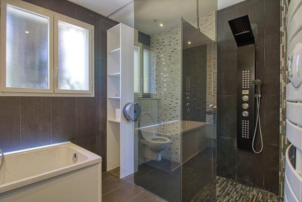 Magnifique Villa 4/5 chambres, piscine, vue dégagée au calme absolu