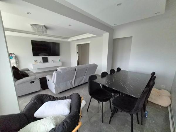 Appartement à VILLARS, 42390 - 5 pièces 100m²