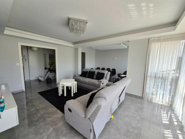 Appartement à VILLARS, 42390 - 5 pièces 100m²