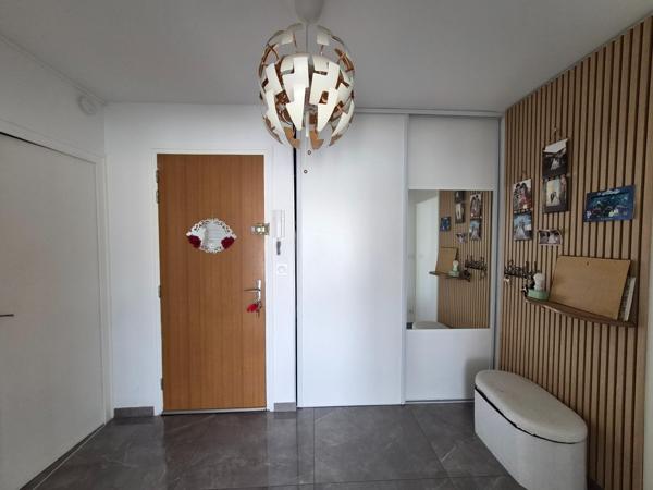 Appartement à VILLARS, 42390 - 5 pièces 100m²