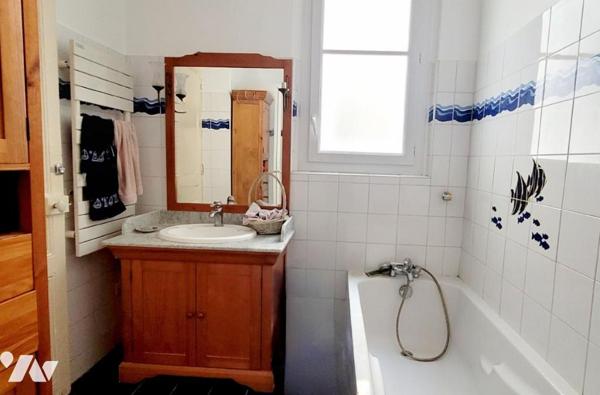 Paris 17e - Argentine - 4 pièces          au 2ème étage de 109m²