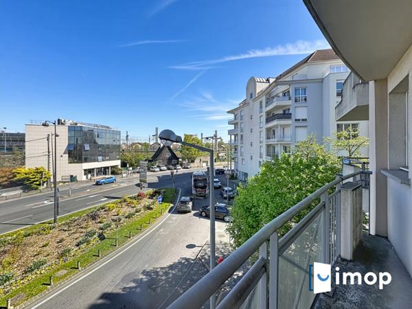2 pièces avec extérieur et parking