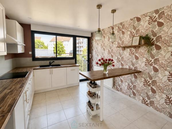 MAGNIFIQUE MAISON AVEC GARAGE DE 55 M2 A 5 MNS DE LA GARE.