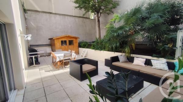 Appartement F3 à vendre  3 pièces - 88 m2 PARIS - 75015