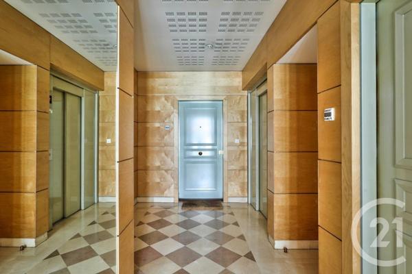 Appartement F3 à vendre  3 pièces - 88 m2 PARIS - 75015