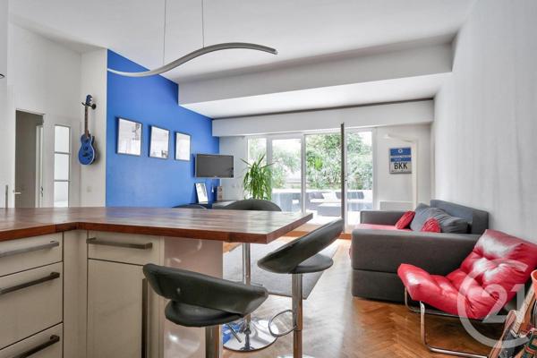 Appartement F3 à vendre  3 pièces - 88 m2 PARIS - 75015