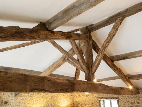 Maison à vendre à Terres-de-Haute-Charente (16270) - Charente