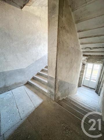 Immeuble à vendre  388 m2 RIOM - 63