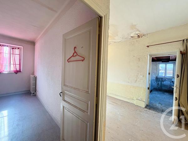 Immeuble à vendre  388 m2 RIOM - 63