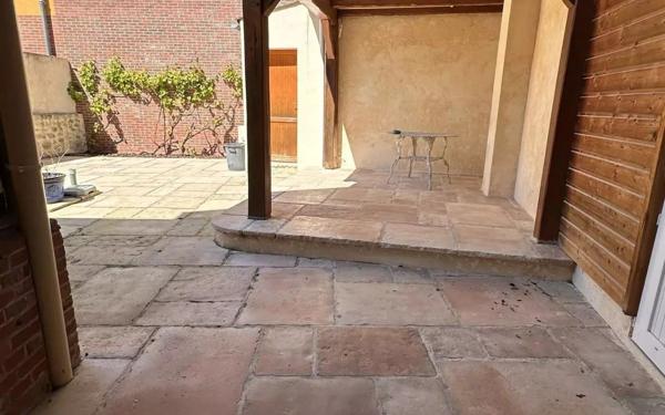 Maison à vendre    2 pièces • 135 m2 Dives-sur-Mer