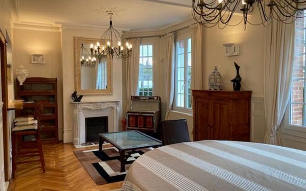 Maison à vendre    2 pièces • 135 m2 Dives-sur-Mer