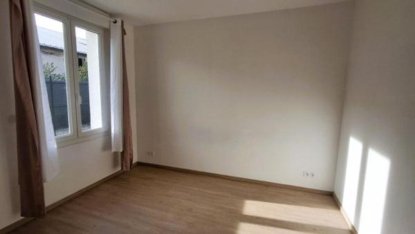 MAISON DE VILLE 3 PIECES-- CREPY-EN -VALOIS 60800