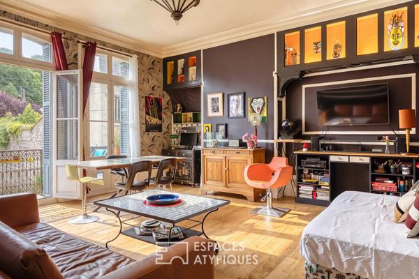 Appartement de charme avec balcon dans une maison de maître
