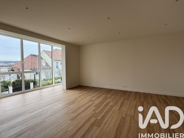Maison à vendre 6 pièces 146 m² Rueil-Malmaison