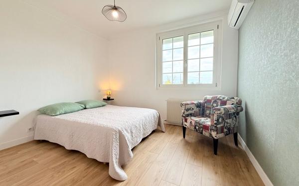 Maison à vendre    7 pièces • 205 m2 Aire-sur-l'Adour