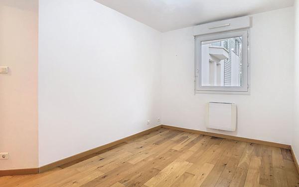 Appartement à louer    3 pièces • 56,14 m2 Brest