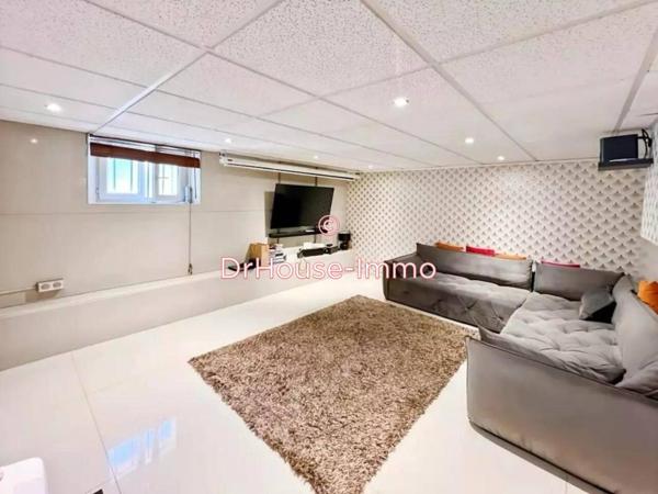 Maison à vendre 10 pièces de 263 m²