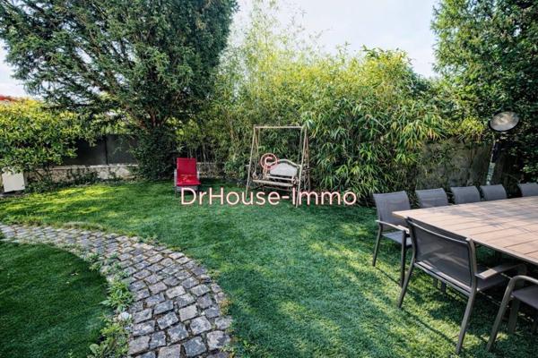 Maison à vendre 10 pièces de 263 m²