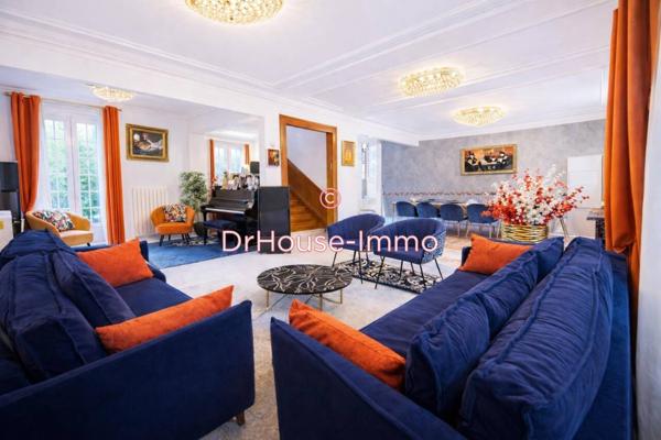 Maison à vendre 10 pièces de 263 m²