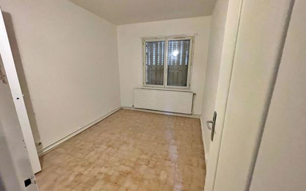 Appartement à vendre    3 pièces • 55,07 m2 Clichy-sous-Bois