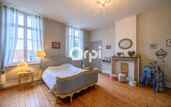 Maison à vendre    6 pièces • 269,51 m2 Lallaing