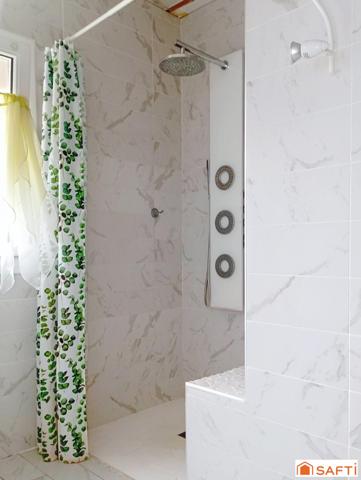 maison de plein pied avec 2 chambres et un bureau