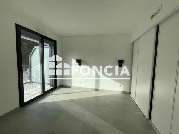 Location Appartement 2 pièces 33.32 m² - 26 AVENUE DU MARECHAL JUIN Cannes 06400