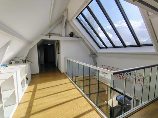 Beuvry (62660) Maison d'Architecte - 2006 - 300m² - 5 chambres