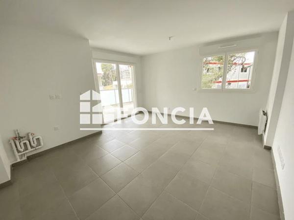 Location Appartement 3 pièces 59.2 m² - RUE NICOLAS APPERT Marseille 13013