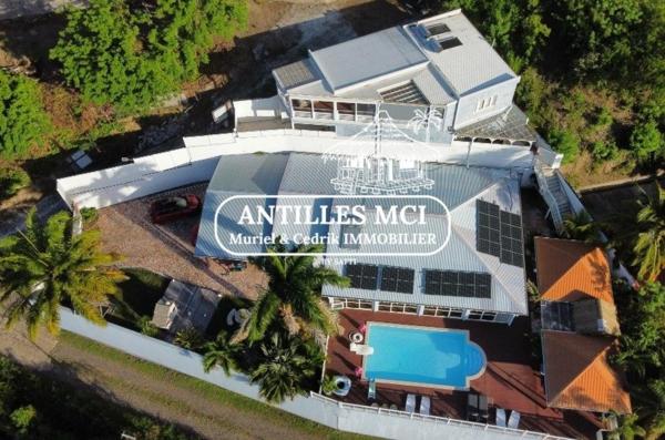 ENSEMBLE IMMOBILIER DE PRESTIGE