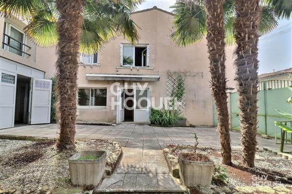 MAISON À VENDRE DE 7 PIÈCES DE 290,00 M²
