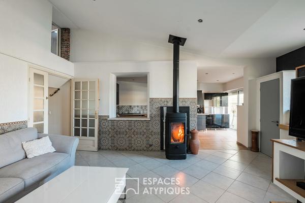 Demeure de caractère avec jardin paysagé et piscine