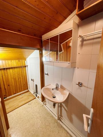 ANDERNOS-LES-BAINS – T2 bis en duplex avec terrasse sur jardin et parking – À LOUER