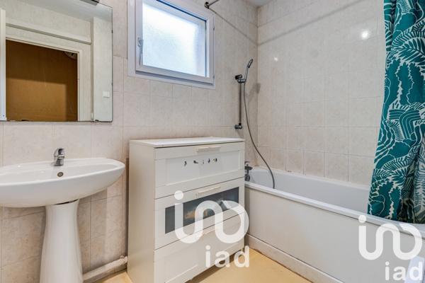 Maison à vendre 4 pièces 82 m² Villeneuve-Tolosane