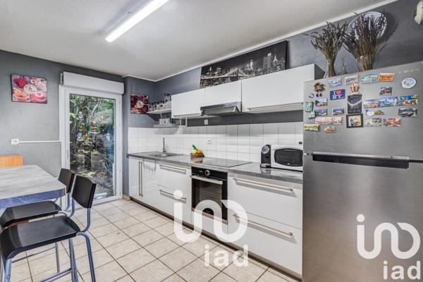 Maison à vendre 4 pièces 82 m² Villeneuve-Tolosane