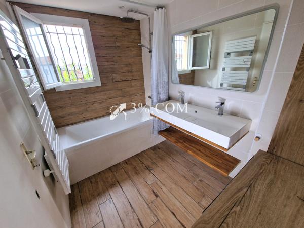 Maison 3 pièce(s) 2 chambre(s) 74 m²