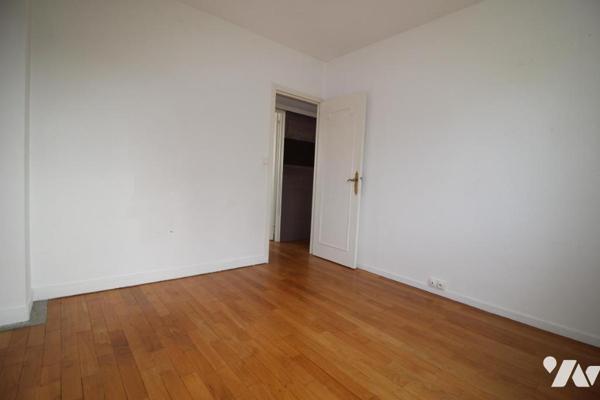 MAISON A VENDRE A LA QUEUE EN BRIE (94) 