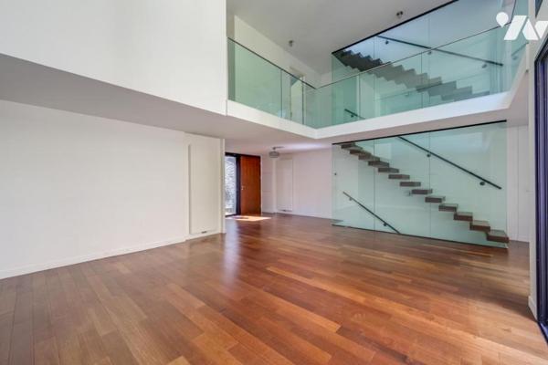 Maison 5 chambres et 4 parkings