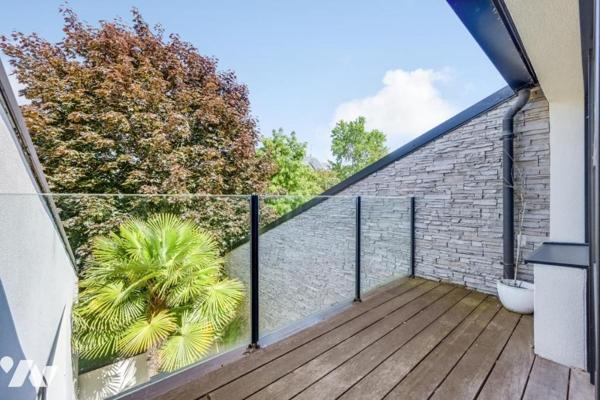 Maison 5 chambres et 4 parkings